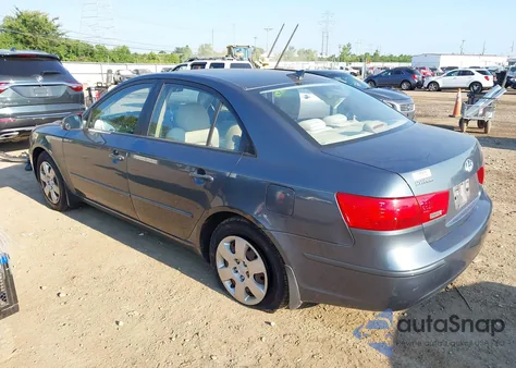 2009 Hyundai Sonata Gls z USA, uszkodzony, nr VIN 5NPET46C39H479892